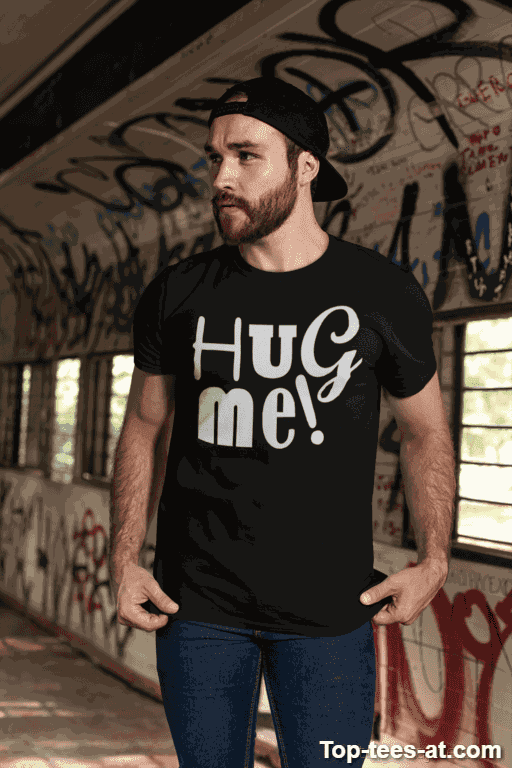 Lustiges T-Shirt Hug Me