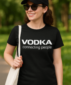 Vodka connecting people - T-Shirt